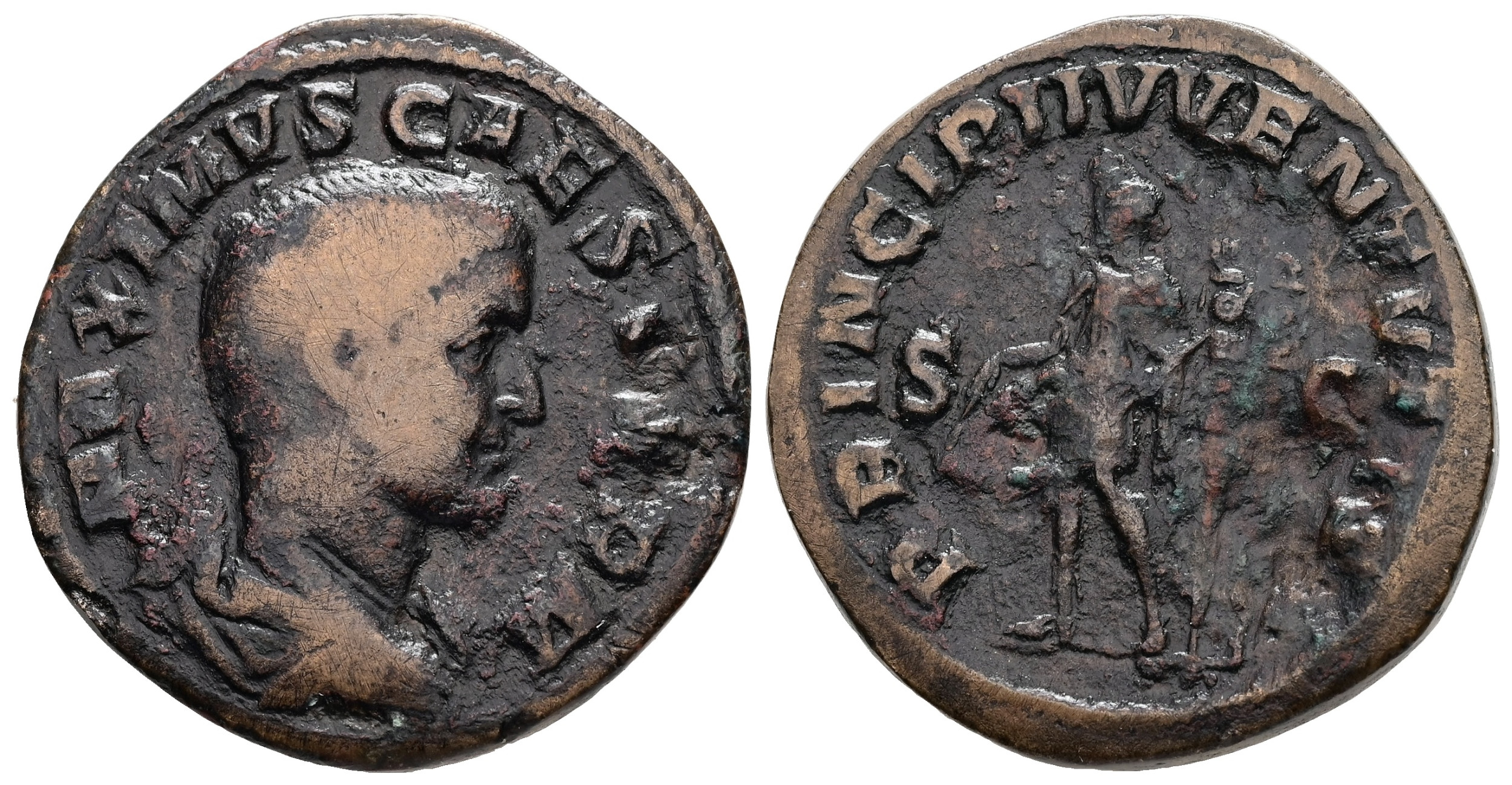 Řím - Maximus jako Caesar, 235/6-238 n.l., AE, Sestertius. 19.79 g. 32.17 mm.