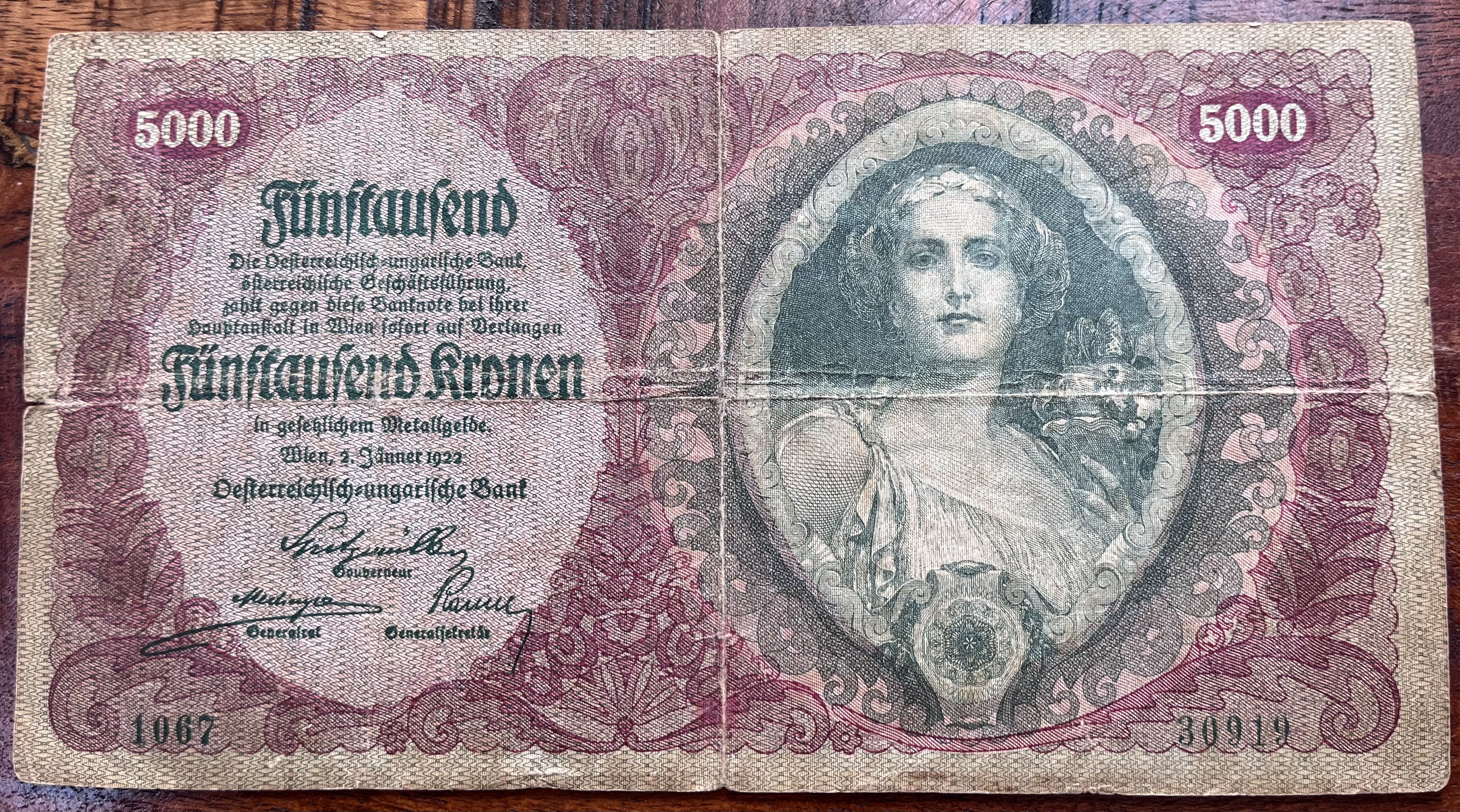 Československo -5000 korun, 1922, 1067