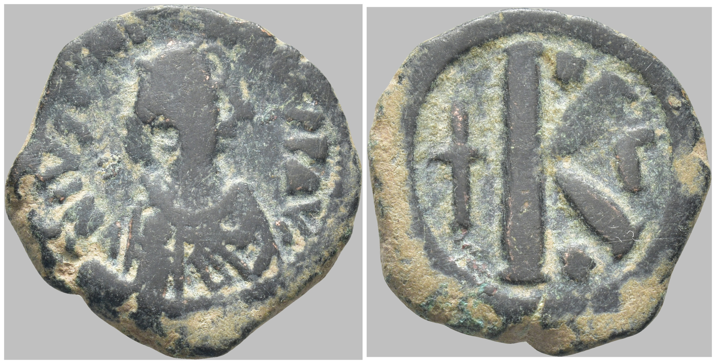 Byzantská říše - Anastasius I (491–518) – AE půlfollis, Konstantinopol