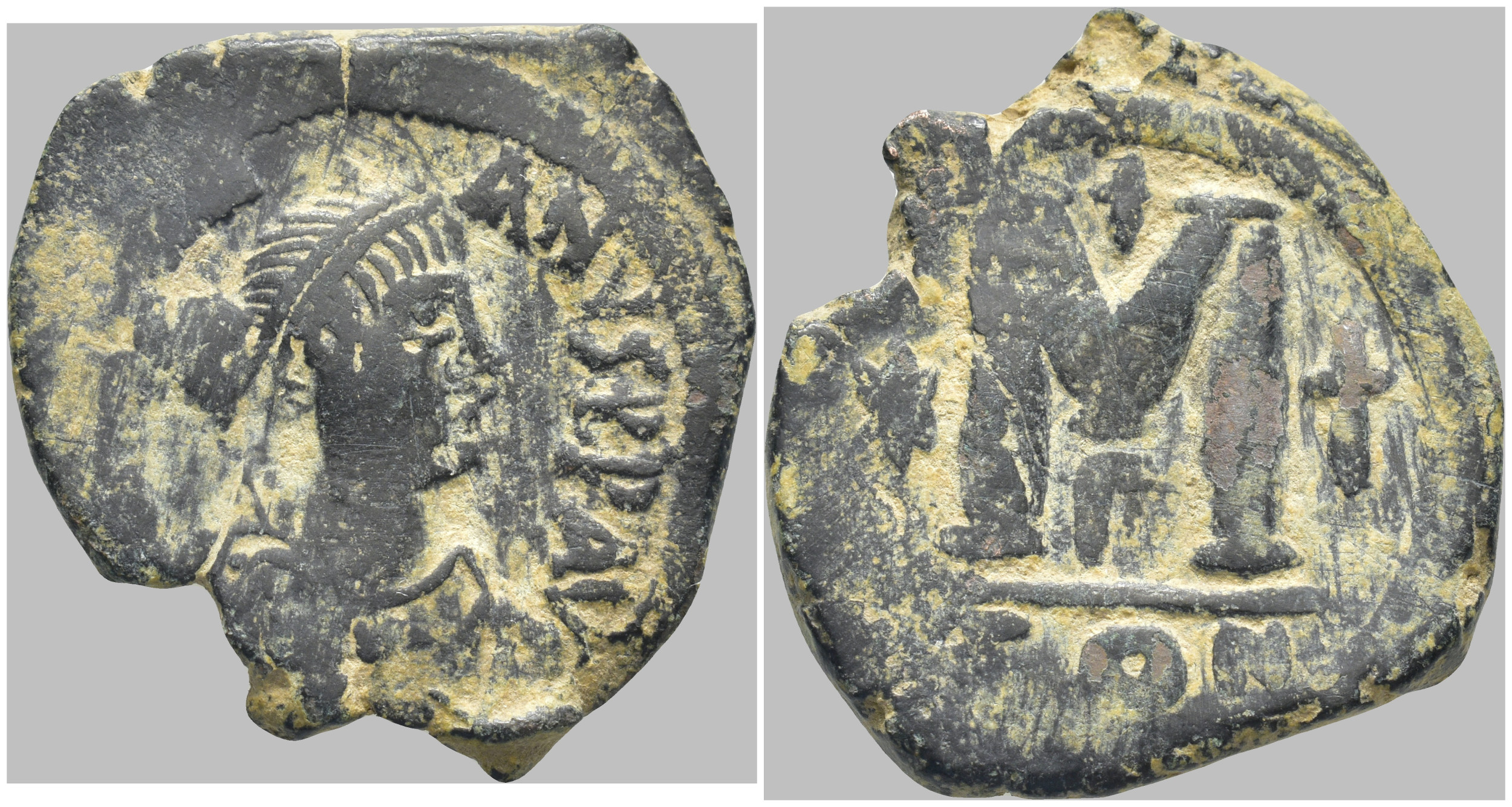 Byzantská říše - Justinian I (527–565) – AE follis, Konstantinopol, 527–538
