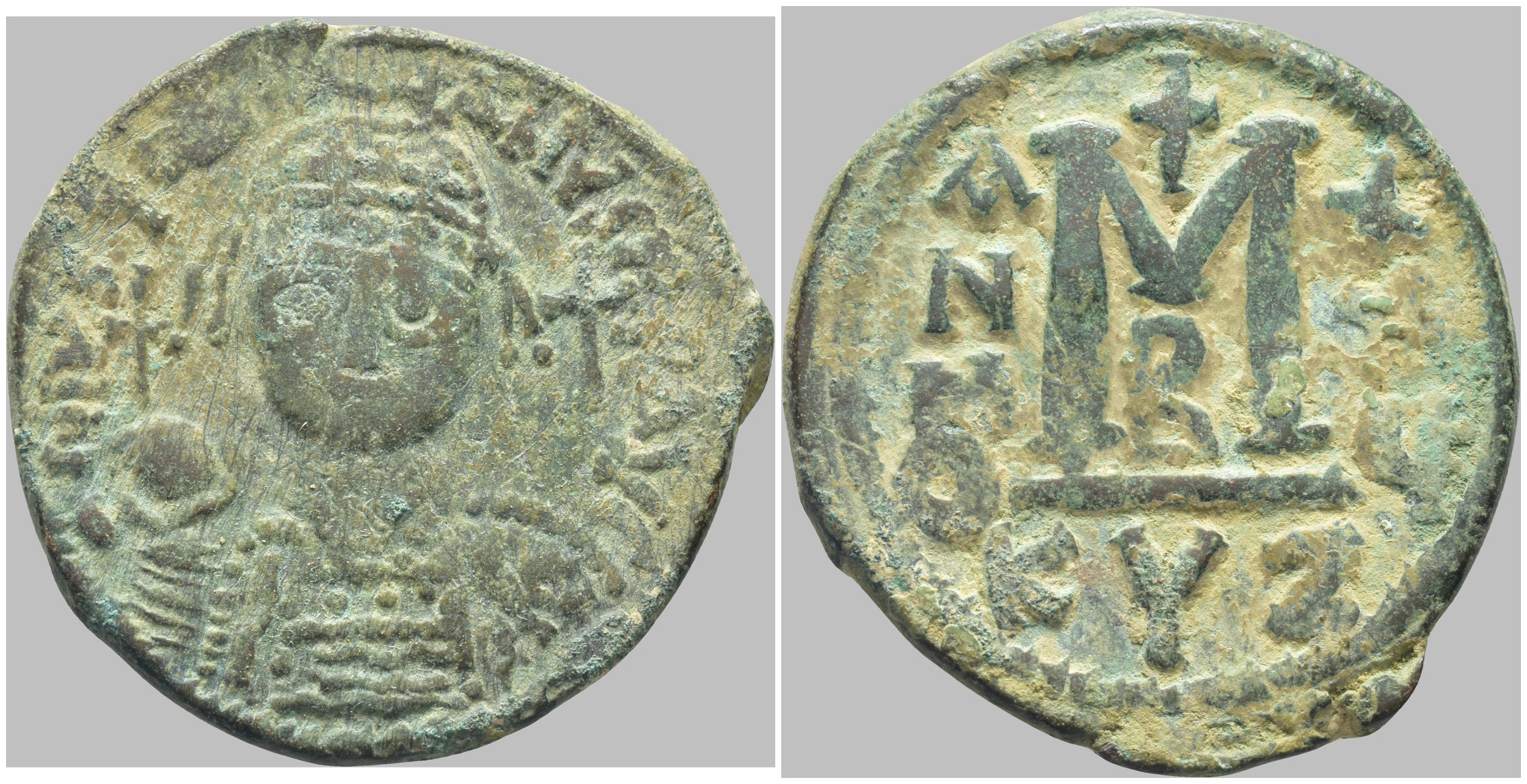 Byzantská říše - Justinian I (527–565) – AE follis, Kyzikos, rok 25