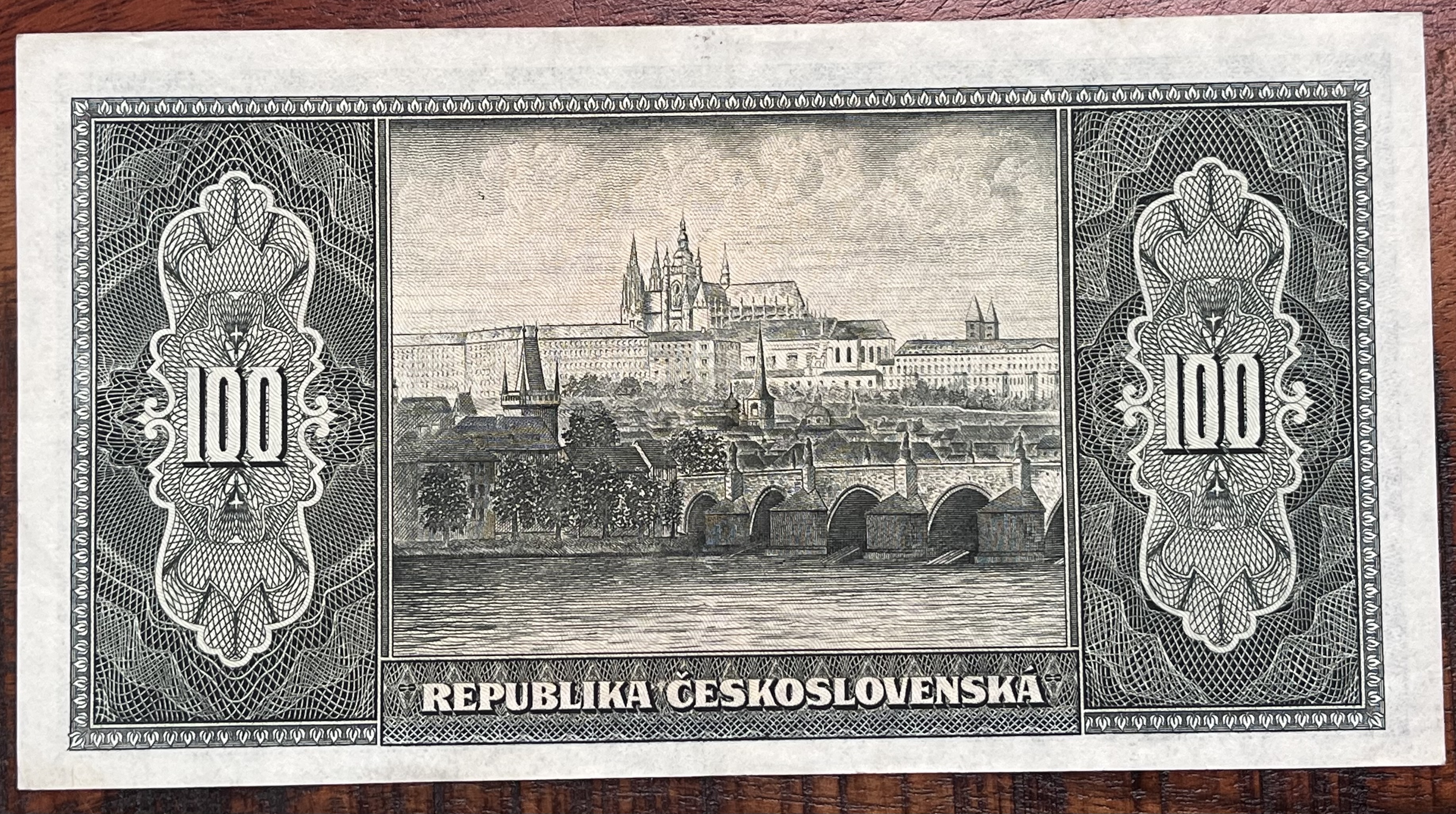 Československo - 100 korun - 1945 - MK