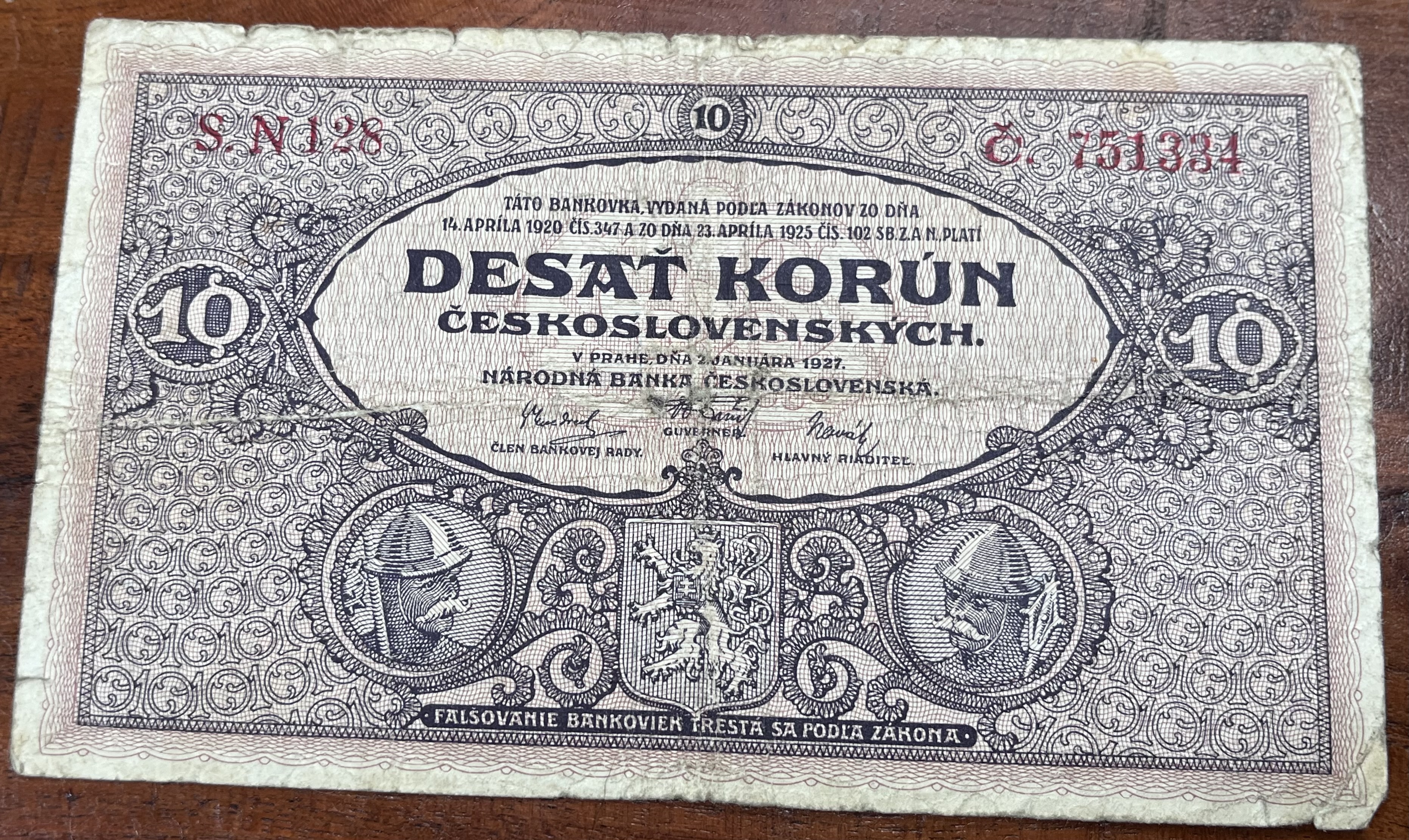 Československo - 10 Korun - 1927 - N128