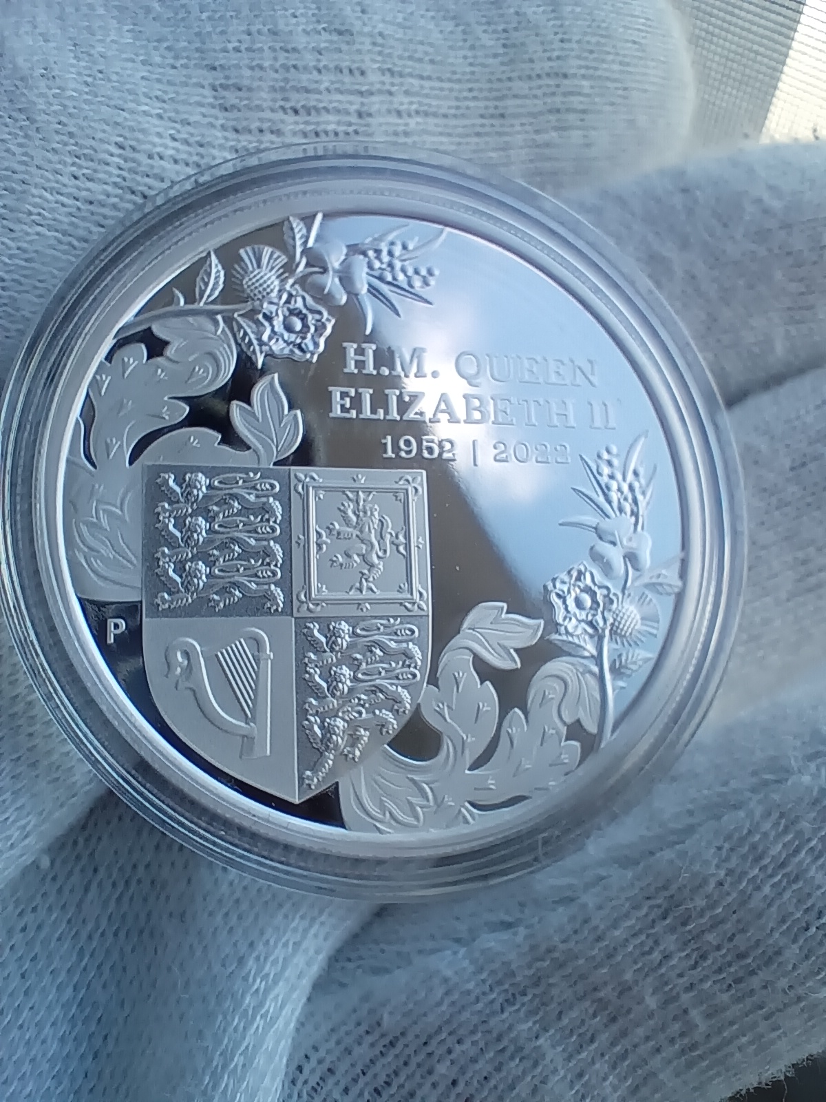 1 OZ Platinum Jubilee 2022, 70 let od nástupu na trůn (1952 - 2022)