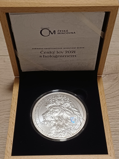 Stříbrná desetiuncová investiční mince 25 NZD - Český lev s hologramem - rok 2021