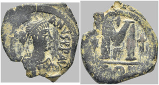 Byzantská říše - Justinian I (527–565) – AE follis, Konstantinopol, 527–538